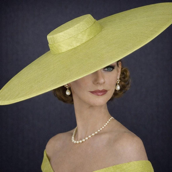 Lime Green Wide Brim Sinamay Fascinator Hat  Ascot Royal Hat for Wedding Race Day Kentucky Derby Party Mother of the Bride Studio Photoshoot