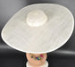Ivovy/Off white Wide Brim Sinamay Fascinator Hat Ascot Royal Hat Wedding Race Day Kentucky Derby Party Mother of the Bride Studio Photoshoot