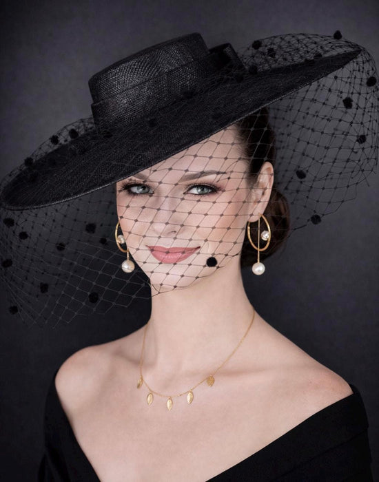 Black Wide Brim Fascinator Hat with Veil 18 Inch Sinamay Ascot Hat for Wedding Race Day Mother of the Bride